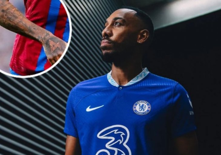 TEŠKO DA ĆE DOBRO PROĆI Aubameyang na ruci ima tetovažu koja se sigurno neće dopasti navijačima Chelseaja