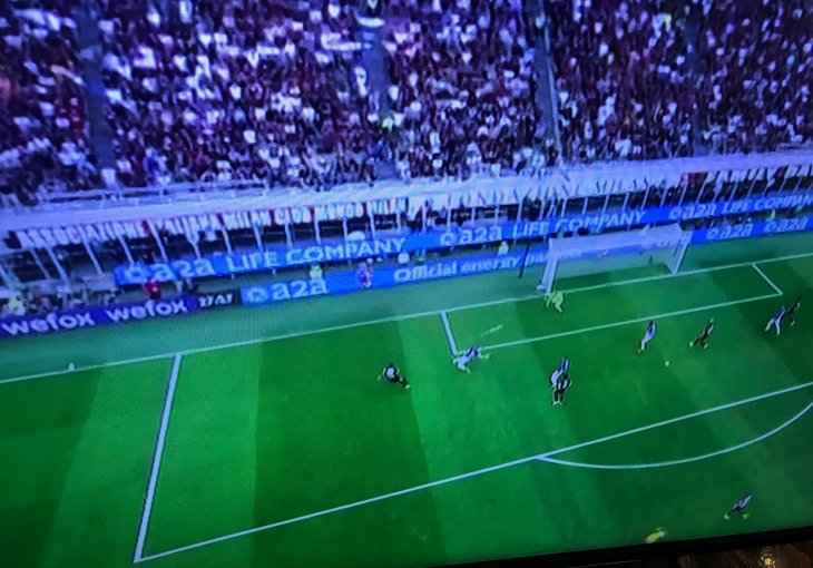 SAN SIRO JE ERUPTIRAOOOO! Milan ekspresno izjednačio, Brozović tragičar: Tri Handanoviča ovo ne bi odbranila
