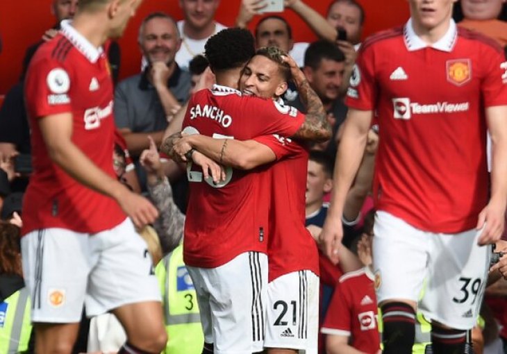 UNITED U FURIOZNIH 10 MINUTA RIJEŠIO DERBI: Old Trafford ostaje neosvojiva tvrđava za Topnike