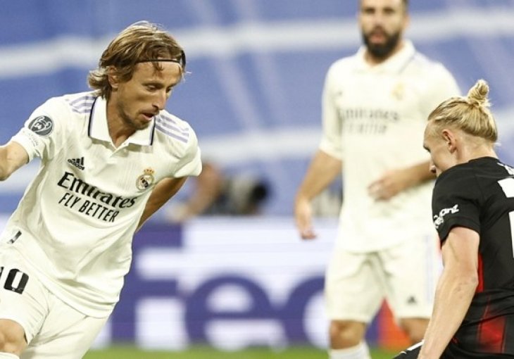 ŠPANIJA PRIČA O OVOME: Pogledajte kako su navijači Reala reagovali kad je Modrić napuštao travnjak