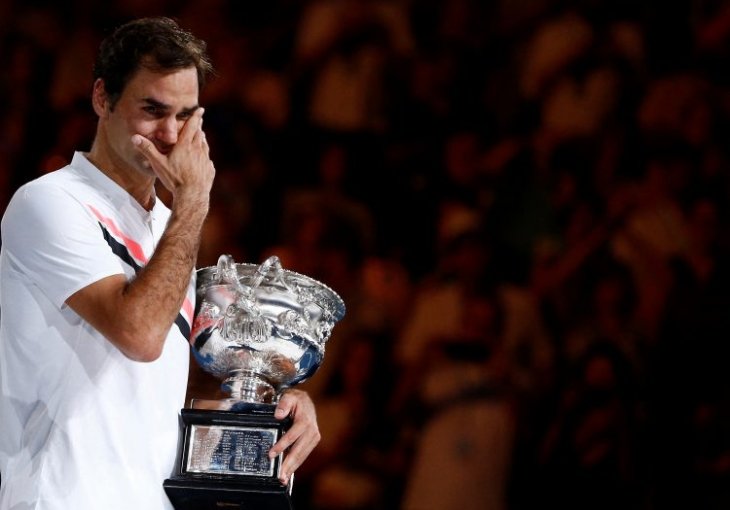Sva magija Rogera Federera: Top 10 najboljih poteza u karijeri (VIDEO)