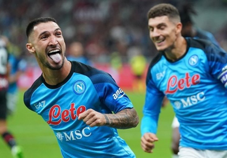 Napoli na San Siru nanio prvi poraz Milanu u sezoni i preuzeo vrh Serie A