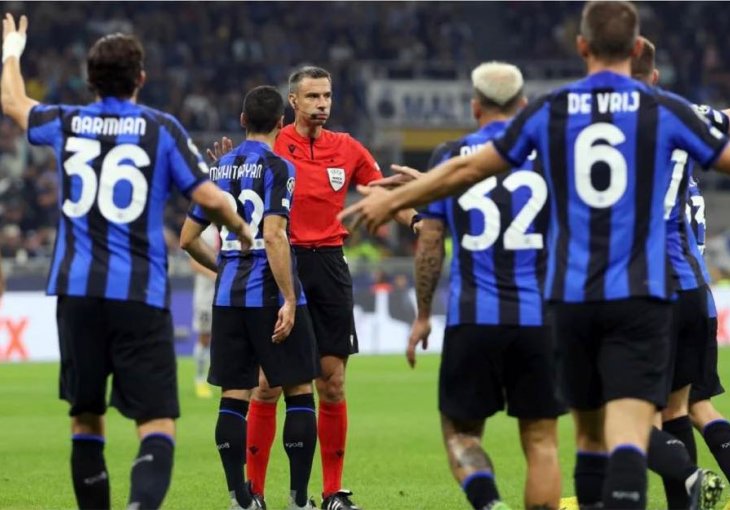 Da li je Vinčić sinoć poništio čist gol Barcelone: FIFA-ino novo pravilo u tom slučaju je jasno!