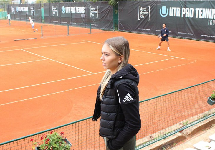 MARIJA ŠARAPOVA U BEOGRADU?! Ljudi u šoku zbog PRELIJEPE PLAVUŠE, kada su je vidjeli svi su pomislili istu stvar! (FOTO)