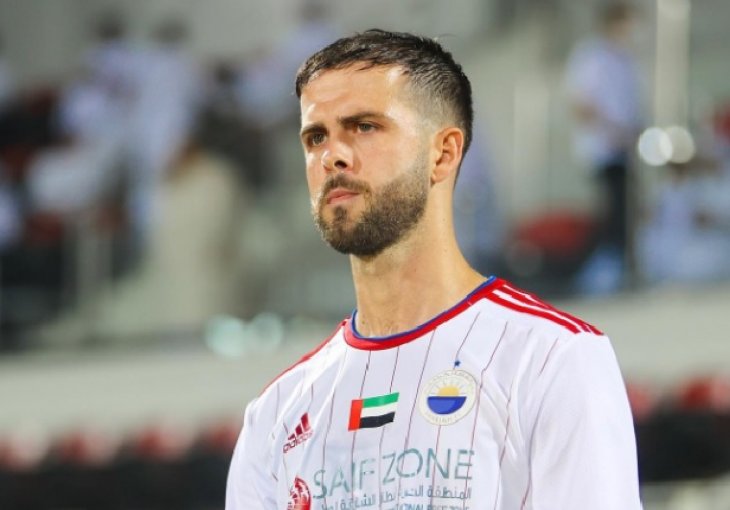 Al Sharjah uvjerljiv, Pjanić utakmicu odgledao s klupe