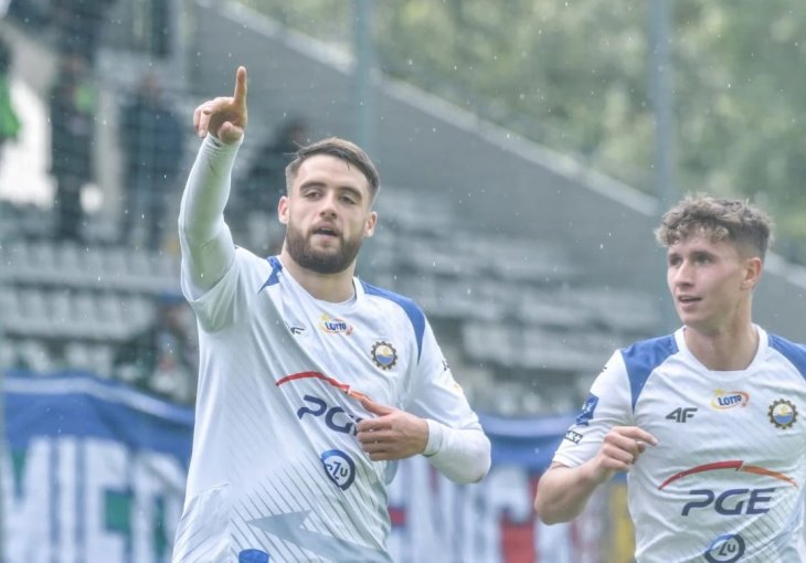Stiže li Zmajevima pojačanje? Velesila ga više ne zanima i želi BiH: 