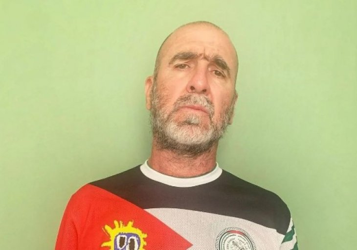 Cantona pozirao u dresu posvećenom narodu Palestine, a u Izraelu odmah postao najomraženija osoba