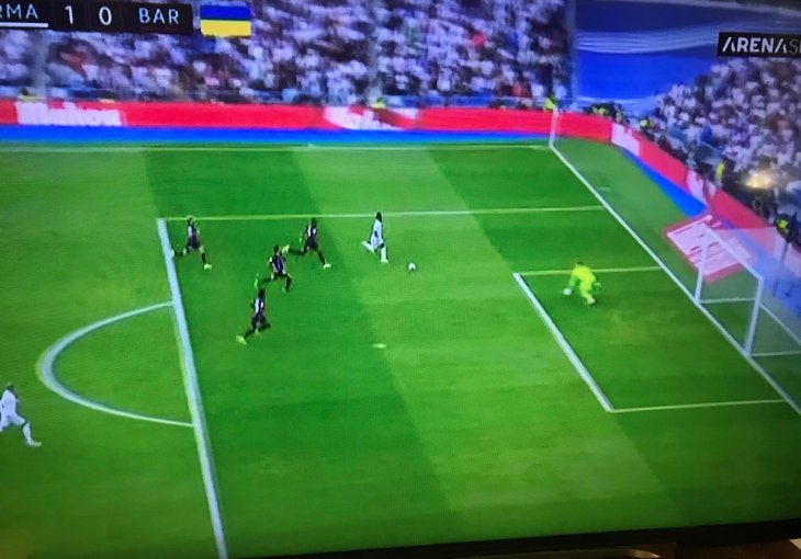 GOOOOOOOOOL U EL CLASICU, REAL VODI, SVE DRHTI: Pogodila je buduća ZLATNA LOPTA