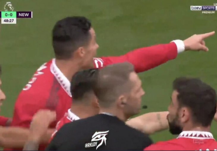 UNITED TEŠKO POKRADEN? Novi ugao pokazuje da je sudija MORAO priznati Ronaldov gol protiv Newcastlea