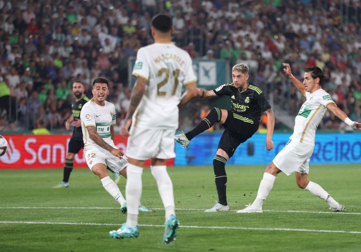 AUUUUUUUUUU KAKAV PROJEKTIL. ON NE ZNA ZABITI NORMALAN GOL! Strašan pogodak igrača koji blista ove sezone u dresu Reala