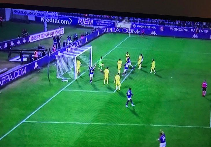 LUKAAAAAAAA JOOOOVIĆ ODJEKUJE FIRENCOM, KAKAV ŠOK ZA INTER I DŽEKU! A onda nevjerica na tribinama, OVO JE MEČ SEZONE