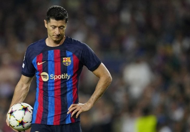 BARCA ISPALA IZ LIGE PRVAKA - ZRAKOPLOVNA TVRTKA TROLA LEWANDOWSKOG: Evo šta su objavili