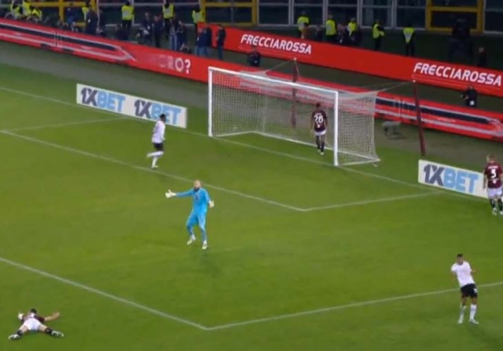 NI VELIKA SUDIJSKA KRAĐA IM NIJE POMOGLA: Milan poražen u Torinu, pogledajte scenu o kojoj bruji Italija... (VIDEO)