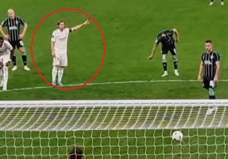 ČAROBNI LUKA MOŽE KOMOTNO I NA GOL! Ova slika pokazuje da je Modrić otkrio Courtoisu gdje će Juranović pucati penal