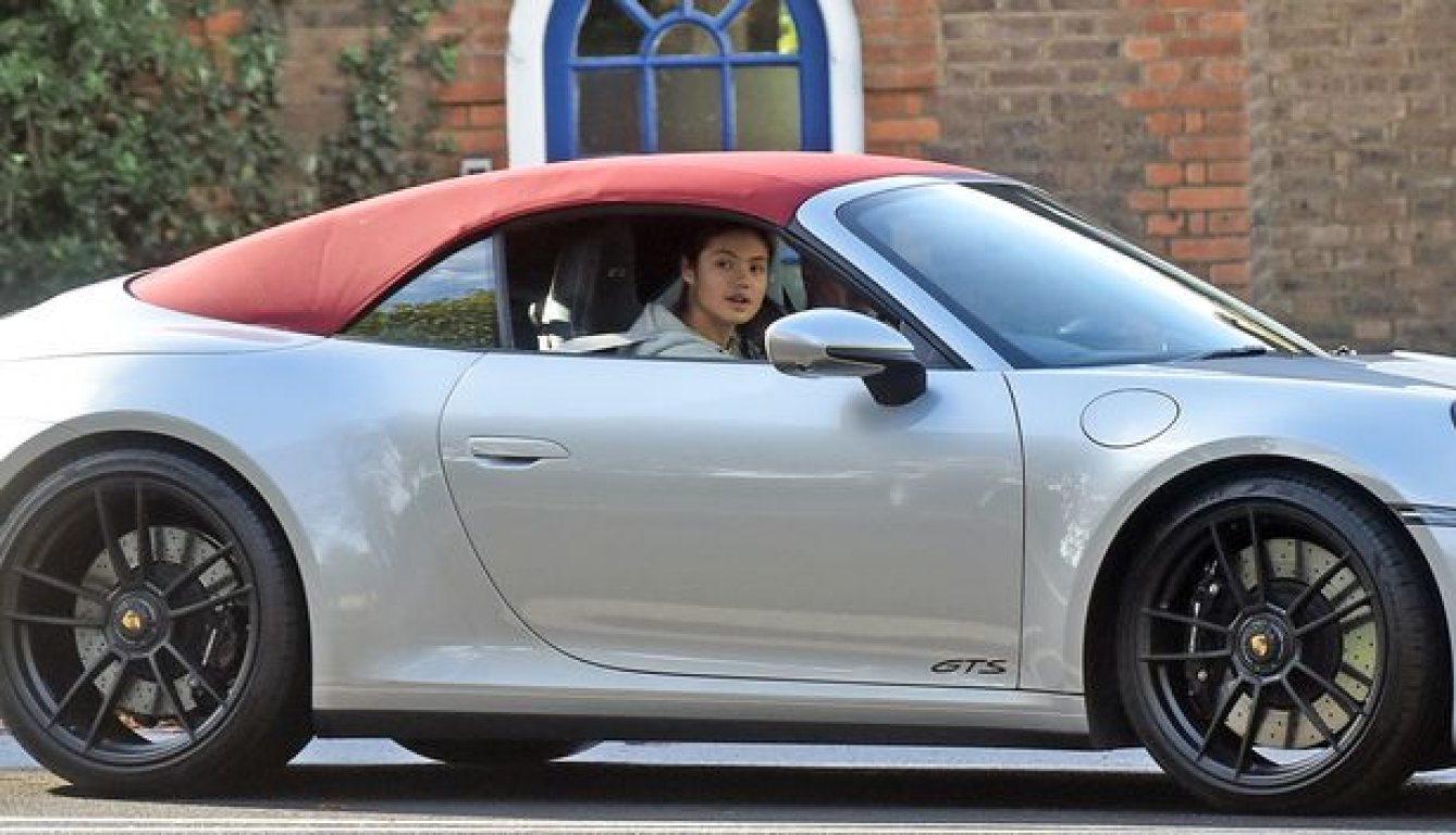 0-pay-1-js282296436jpga-porsche-911-carrera-gts-cabriolet
