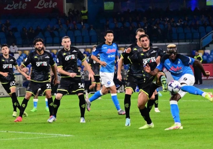 LETE KA TITULI! Napoli nema ko da zaustavi, Empoli rutiniran na 