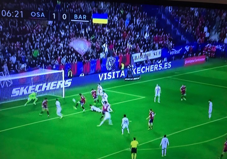 XAVI JE BIJESAN, KAO I VEĆINA IGRAČA! JESU LI POKRADENI? Osasuna vodi, VAR nije vidio ništa sporno