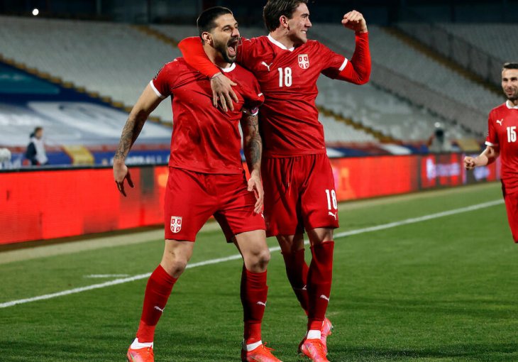 APSOLUTNI MUK U SRBIJI! MITAR I VLAHOVIĆ PROPUŠTAJU MEČ S BRAZILOM?! Jedan polomio 2 kosti, drugom prijeti pauza od MJESEC dana!