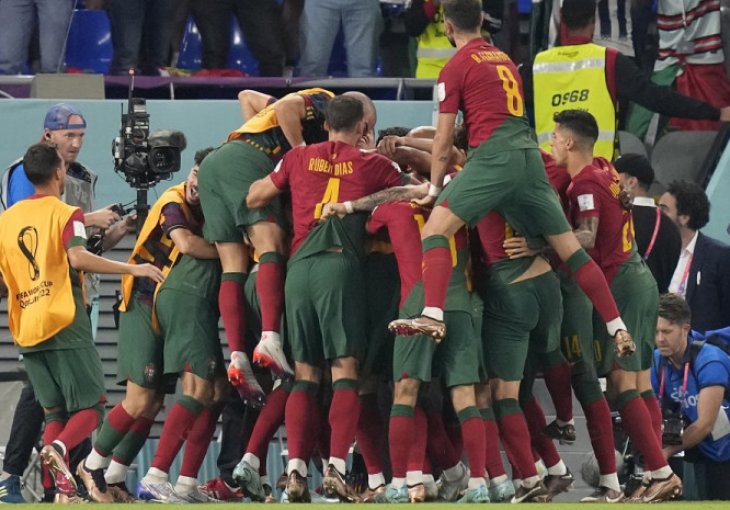Portugal u sjajnoj završnici meča nadigrao Ganu, kontroverzni penal za Ronaldov ulazak u historiju
