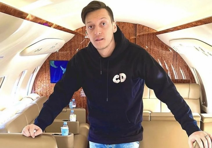 TAKO SE BRANE PRIJATELJI U NEVOLJI: Ozil progovorio o Ronaldu i zatvorio usta mnogima