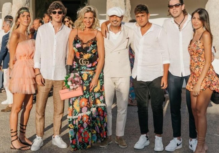 ŠTA SE DOGAĐA, SINIŠINE PORODICA NEMA! Supruga Arijana Rapaćoni i petoro djece se povukli u ilegalu! NE OGLAŠAVAJU SE DANIMA (FOTO)