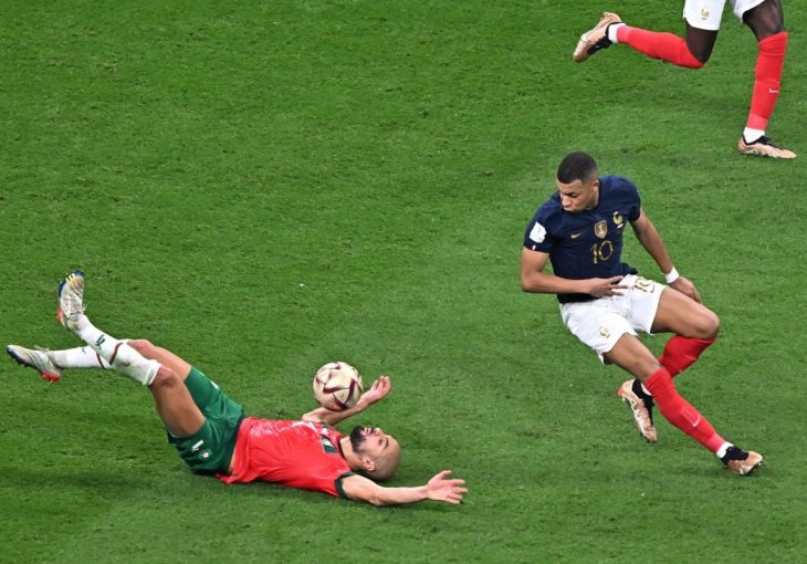 GIROUD JE SA 'ZADATKOM' IZLUĐIVAO AMRABATA, ON SADA OTKRIO: 
