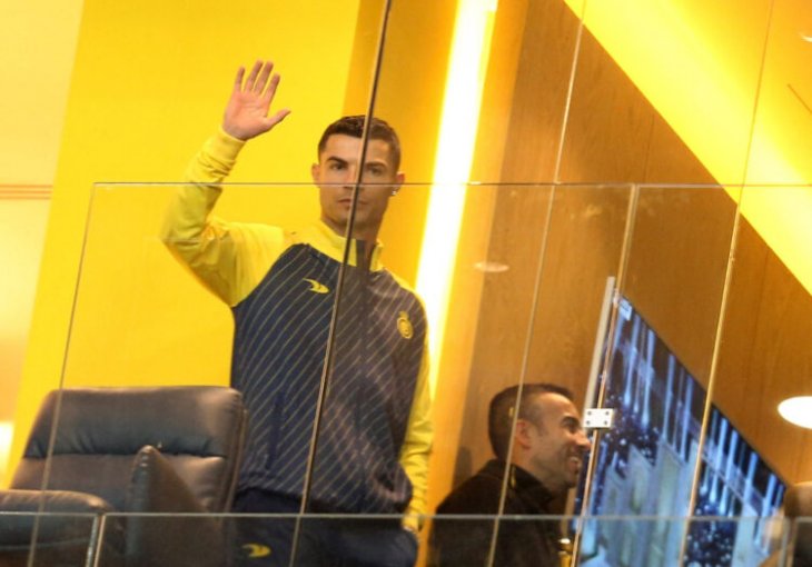 Ronaldo jednim potezom oduševio javnost: Evo šta je uradio