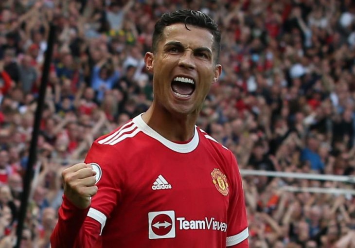 Manchester United uveo je 
