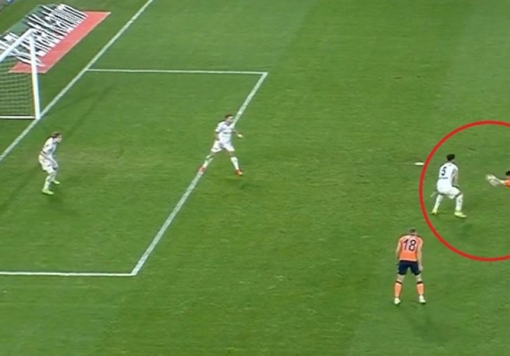 SUDIJA, GDJE ĆE TI DUŠA? Srpski nogometaš u 98. minuti rabonom zabio gol karijere. Poništen je
