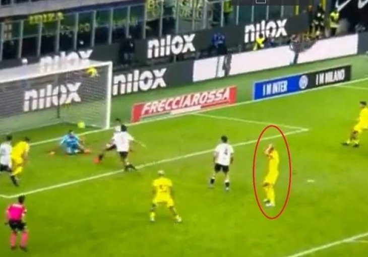 Ukoliko ste propustili: Pogledajte šta je neuništivi Buffon (45) odbranio Džeki, bh. napadač se hvatao za glavu