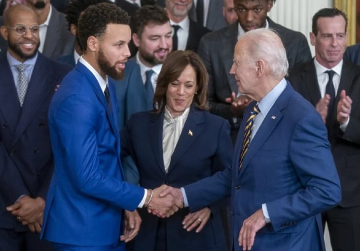 Joe Biden na prijemu prvaka zaboravio ime velike zvijezde, snimak odmah postao popularan