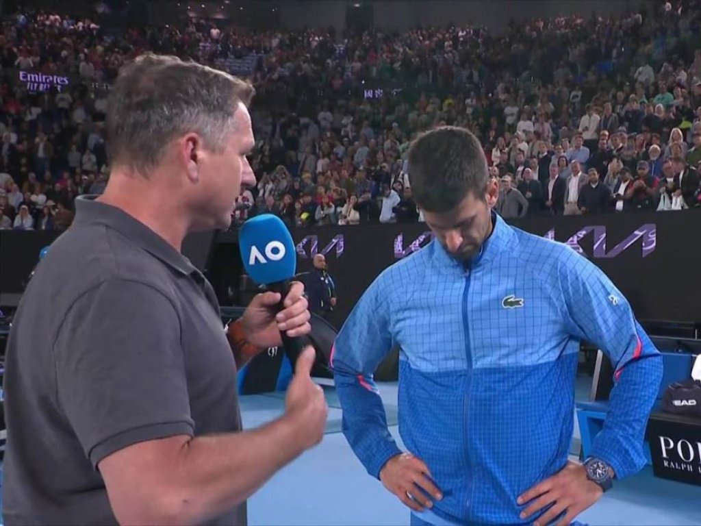 novak-djokovic-spustio-glavu