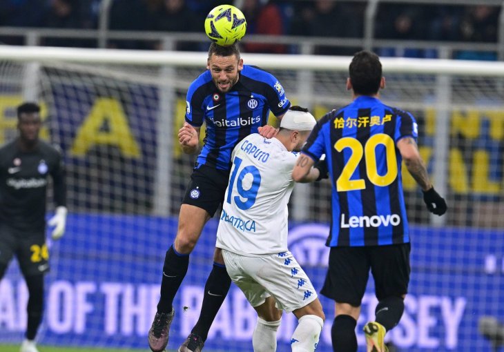 TITULA ĆE OSTATI SAMO PUSTI SAN: Inter senzacionalno poražen na svom terenu, Džeko prekasno ušao u igru