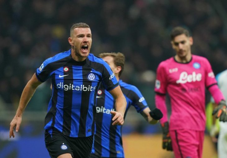Edin Džeko na udaru kritika u Italiji