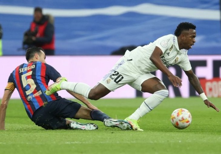 Ima još magije: Sergio Busquets sinoć je postavio rekord jedinstven u svijetu fudbala!