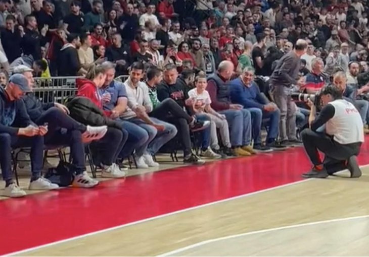 ĐOKOVIĆ SKANDIRANJEM NA EUROLIGAŠKOJ UTAKMICI ODUŠEVIO SRBE: Napali ga Albanci!