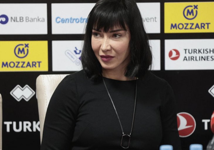 OGLASILA SE ALIMANOVIĆ: 