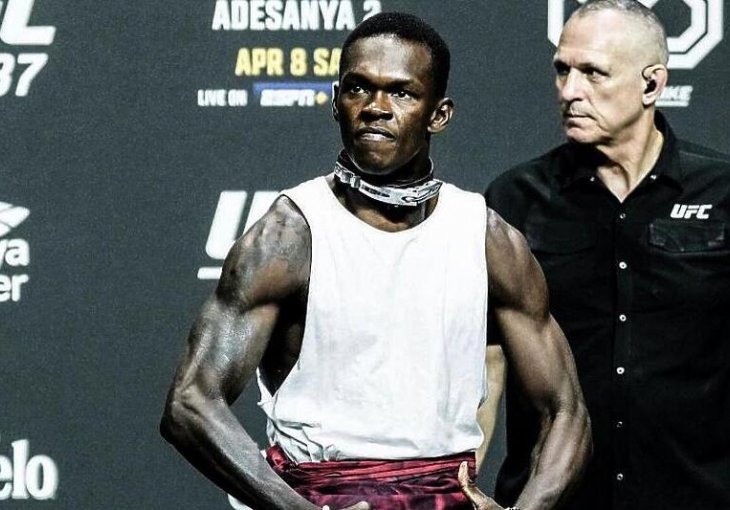 Šta predstavlja ogrlica s kojom je Israel Adesanya najavio najvažniju borbu u karijeri!