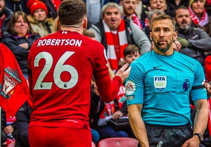 Suspendovan sudija koji je udario igrača Liverpula