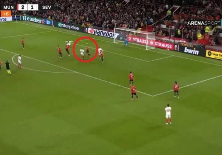 AUTOGOL KOJEM SE NISU NADALI: Evo zbog čega Maguirea opet ismijava nogometni svijet VIDEO