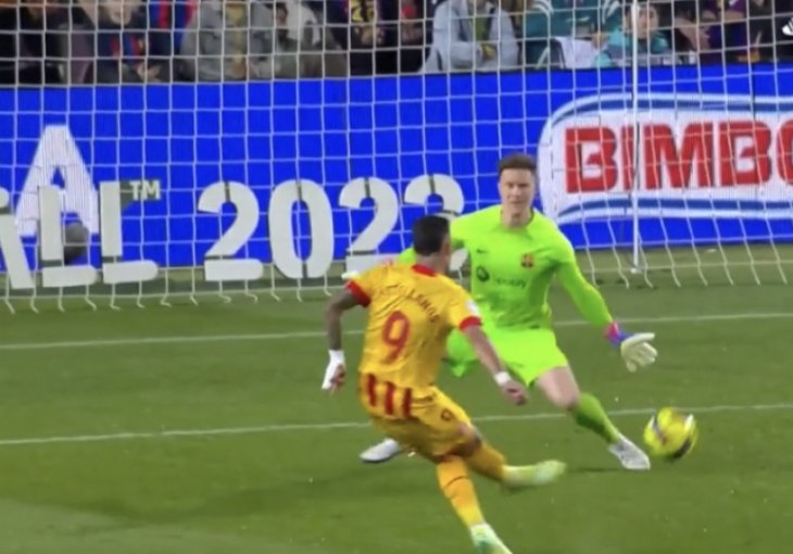 AUUU POTOP KRALJEVA Real Madrid se oprašta od titule, noć za pamćenje napadača Girone