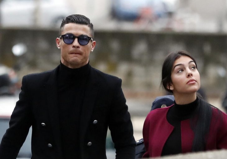 KRIZA U VEZI: Ronaldo i Georgina se svađali u avionu! Kristijano ovo zamjera svojoj djevojci!