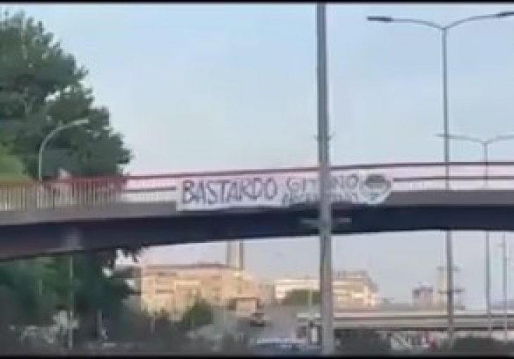 PONOVO UVREDE ZA MUSU Navijači Partizana na vulgaran način dočekali Real, posebnu poruku posvetili i Musi