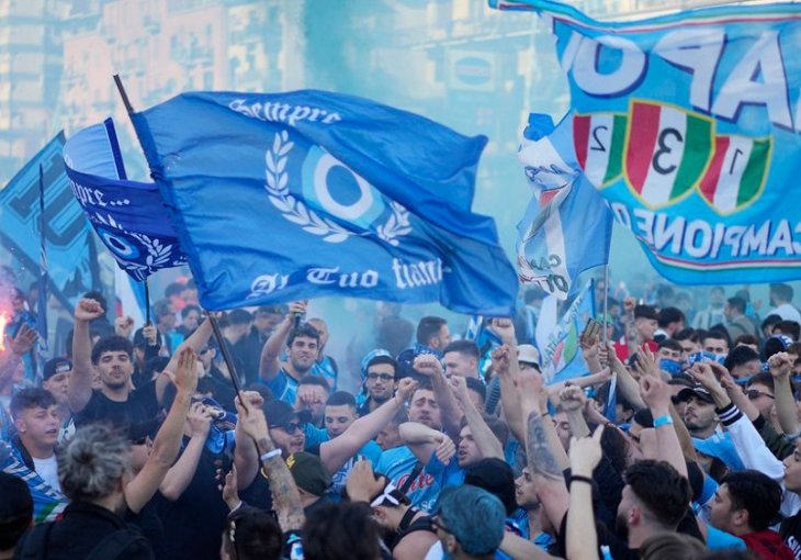 NAPULJ ĆE GA GORI: Napoli postao prvak Italije nakon 33 godine!