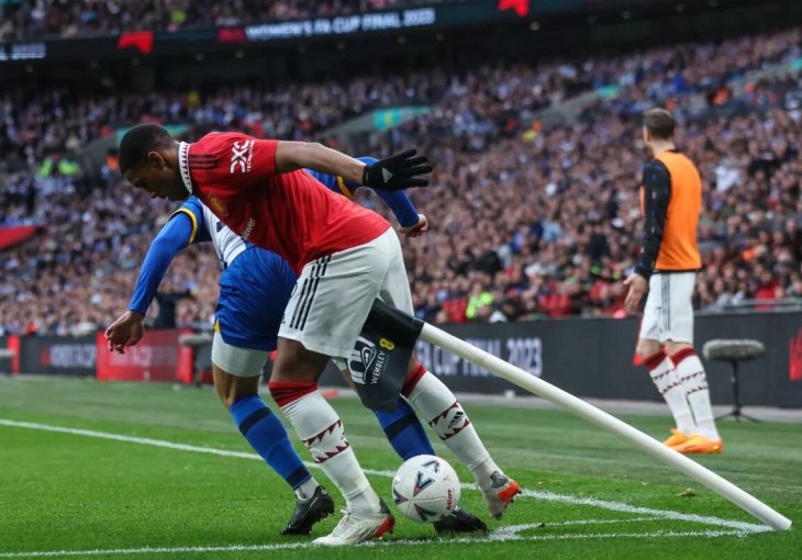 Manchester United pao iz penala u 99. minuti!