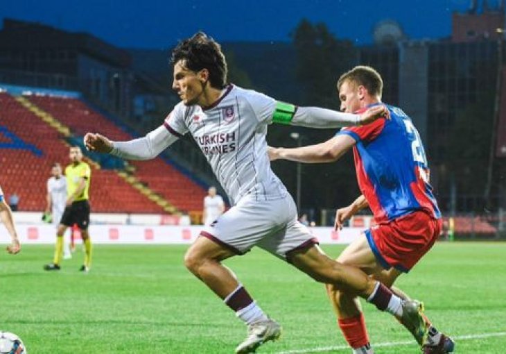 JEDVA UZ IGRAČA VIŠE: Borac u posljednjim sekundama savladao Sarajevo, ali opet je Gigović bio glavna figura meča