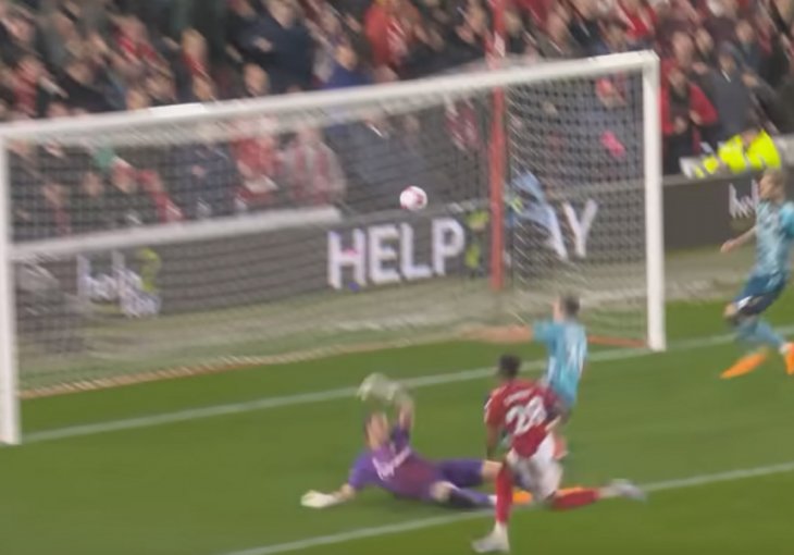 Southampton na korak od ispadanja iz Premier lige, nada je trajala do 96. minute, pogledajte golove