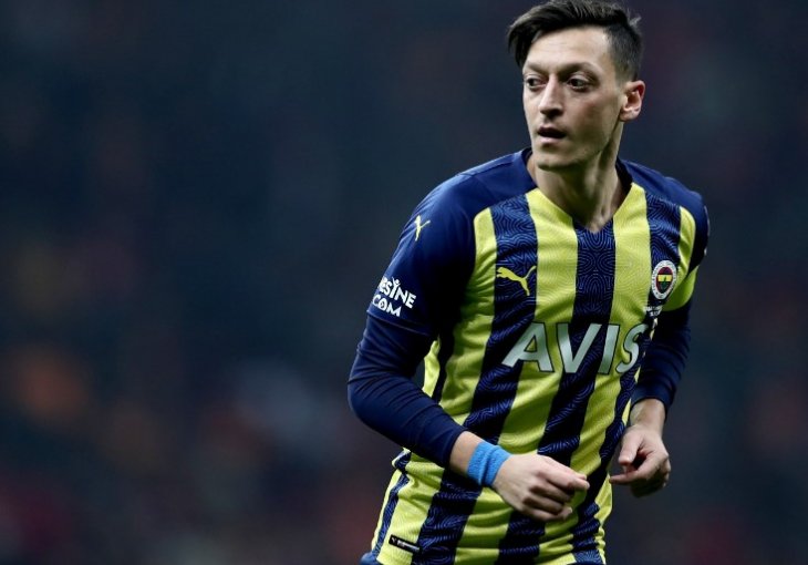 Özil ponovo objavio fotografiju i poslao poruku uoči izbora u Turskoj