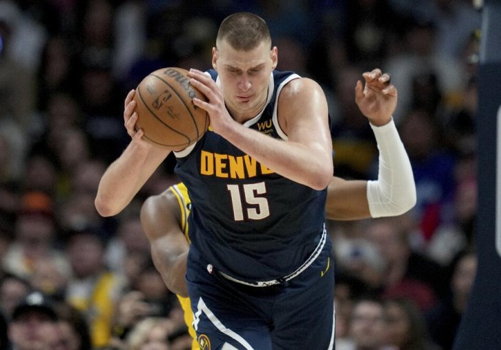 Lakersi za ovo nisu imali rješenje: Polgledajte triple-double Nikole Jokića VIDEO