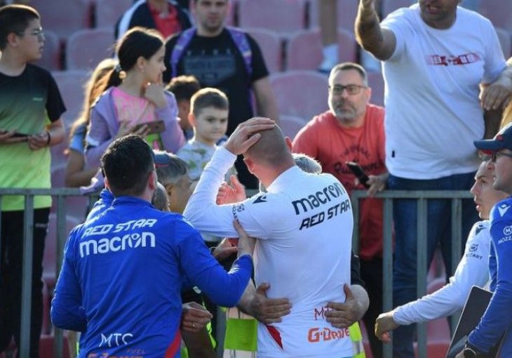 Haos u Srbiji: Golmana Crvene zvezde navijač udario po glavi